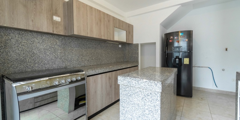 GeoBienes - Casa en venta en La Joya etapa Aquamarina, vía Daule - Plusvalia Guayaquil Casas de venta y alquiler Inmobiliaria Ecuador