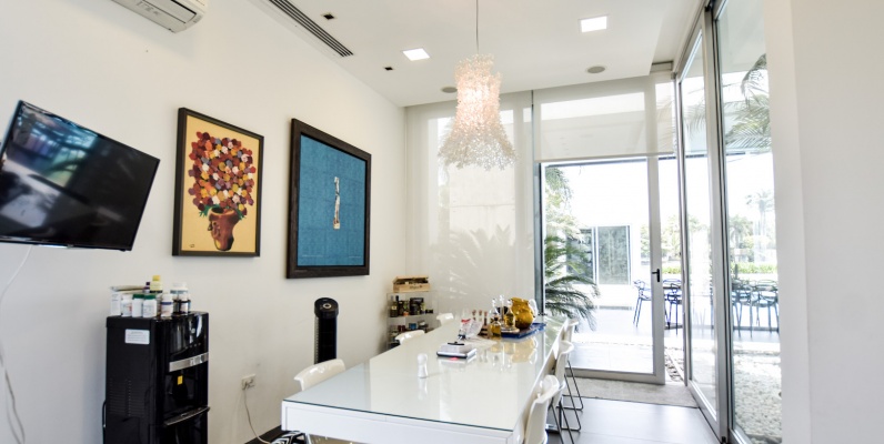 Casa en venta en la Urbanización Castelago, Vía Samborondón GeoBienes - Casa en venta en la Urbanización Castelago, Vía Samborondón - Plusvalia Guayaquil Casas de venta y alquiler Inmobiliaria Ecuador