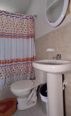 Casa en venta en la Urbanización Castilla, Vía Samorondón GeoBienes - Casa en venta en la Urbanización Castilla, Vía Samorondón - Plusvalia Guayaquil Casas de venta y alquiler Inmobiliaria Ecuador