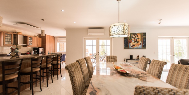Casa en venta en la Urbanización Estancia del Rio, Vía Samborondón GeoBienes - Casa en venta en la Urbanización Estancia del Rio, Vía Samborondón - Plusvalia Guayaquil Casas de venta y alquiler Inmobiliaria Ecuador