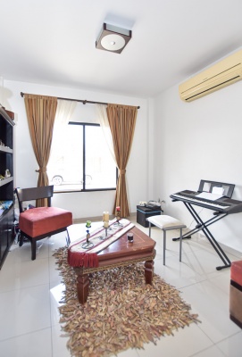Casa en venta en la Urbanización La Joya, Vía Samborondón GeoBienes - Casa en venta en la Urbanización La Joya, Vía Samborondón - Plusvalia Guayaquil Casas de venta y alquiler Inmobiliaria Ecuador