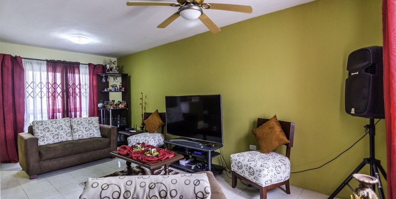 GeoBienes - Casa en venta en la Urbanización Malaga 1, Vía Salitre - Plusvalia Guayaquil Casas de venta y alquiler Inmobiliaria Ecuador