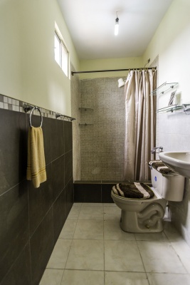 Casa en venta en la Urbanización Malaga 1, Vía Salitre GeoBienes - Casa en venta en la Urbanización Malaga 1, Vía Salitre - Plusvalia Guayaquil Casas de venta y alquiler Inmobiliaria Ecuador