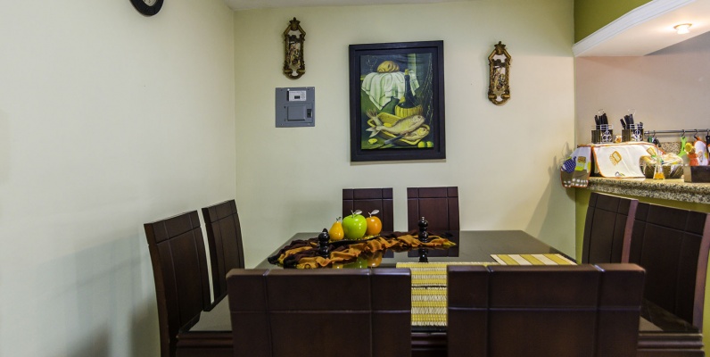 Casa en venta en la Urbanización Malaga 1, Vía Salitre GeoBienes - Casa en venta en la Urbanización Malaga 1, Vía Salitre - Plusvalia Guayaquil Casas de venta y alquiler Inmobiliaria Ecuador