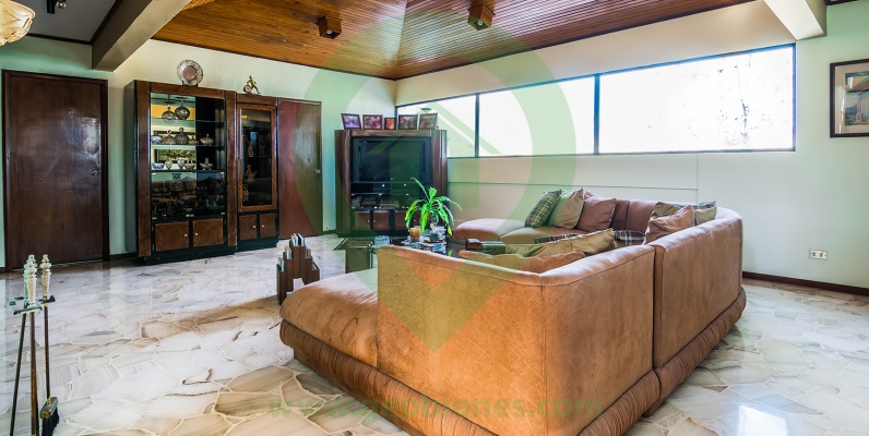 Casa en venta en Lomas de Urdesa norte de Guayaquil GeoBienes - Casa en venta en Lomas de Urdesa norte de Guayaquil - Plusvalia Guayaquil Casas de venta y alquiler Inmobiliaria Ecuador