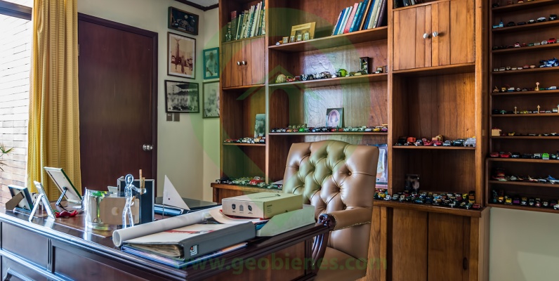 Casa en venta en Lomas de Urdesa norte de Guayaquil GeoBienes - Casa en venta en Lomas de Urdesa norte de Guayaquil - Plusvalia Guayaquil Casas de venta y alquiler Inmobiliaria Ecuador