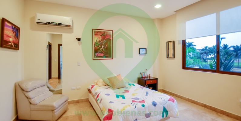 Casa en venta en Mocolí Golf Club vía a Samborondón GeoBienes - Casa en venta en Mocolí Golf Club vía a Samborondón - Plusvalia Guayaquil Casas de venta y alquiler Inmobiliaria Ecuador