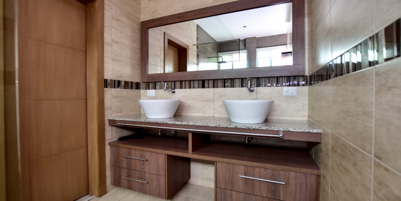 Casa en venta en Puerto Azul, Vía a la costa GeoBienes - Casa en venta en Puerto Azul, Vía a la costa - Plusvalia Guayaquil Casas de venta y alquiler Inmobiliaria Ecuador