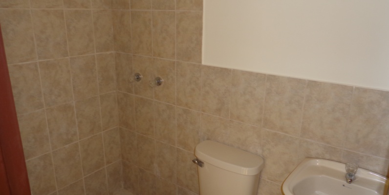 Casa en Venta en SamboCity de oportunidad. GeoBienes - Casa en Venta en Samborondón, Urb. SamboCity de oportunidad. - Plusvalia Guayaquil Casas de venta y alquiler Inmobiliaria Ecuador