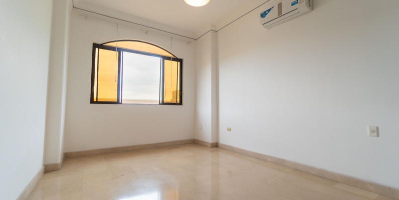 Casa en venta en Ubranización Goleta Alcance, Guayaquil GeoBienes - Casa en venta en Ubranización Goleta Alcance, Guayaquil - Plusvalia Guayaquil Casas de venta y alquiler Inmobiliaria Ecuador