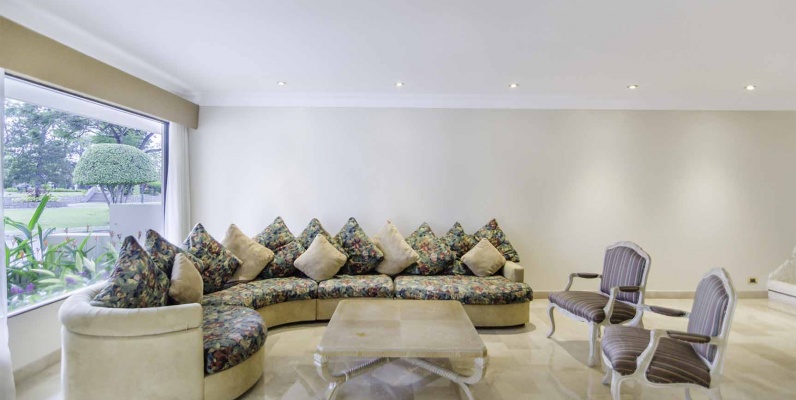 Casa en Venta en Urb. Río Grande, Vía a Samborondón GeoBienes - Casa en Venta en Urb. Río Grande, Vía a Samborondón - Plusvalia Guayaquil Casas de venta y alquiler Inmobiliaria Ecuador