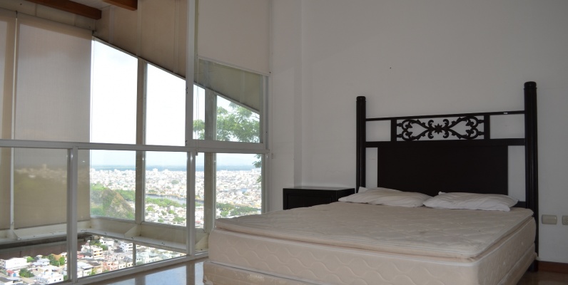 Casa en venta en urbanización Bellavista sector centro sur GeoBienes - Casa en venta en urbanización Bellavista sector centro sur - Plusvalia Guayaquil Casas de venta y alquiler Inmobiliaria Ecuador