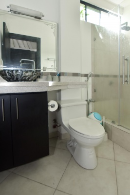 Casa en venta en urbanización Bouganville GeoBienes - Casa en venta en urbanización Bouganville - Plusvalia Guayaquil Casas de venta y alquiler Inmobiliaria Ecuador
