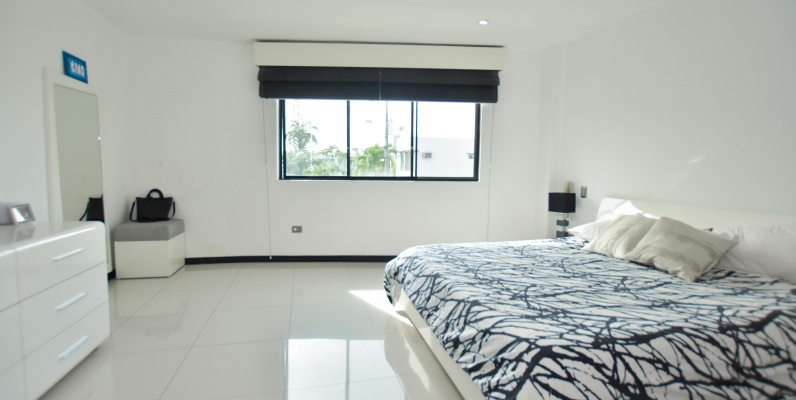 Casa en venta en urbanización Bouganville GeoBienes - Casa en venta en Vía Samborondón km 2.5 - Urb. Bouganville - Plusvalia Guayaquil Casas de venta y alquiler Inmobiliaria Ecuador
