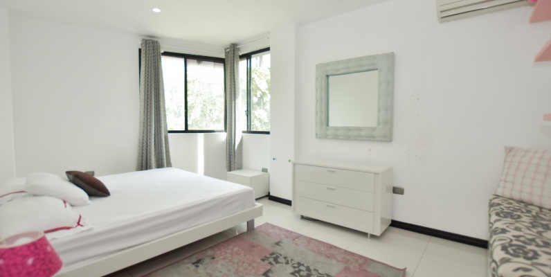 Casa en venta en urbanización Bouganville GeoBienes - Casa en venta en Vía Samborondón km 2.5 - Urb. Bouganville - Plusvalia Guayaquil Casas de venta y alquiler Inmobiliaria Ecuador