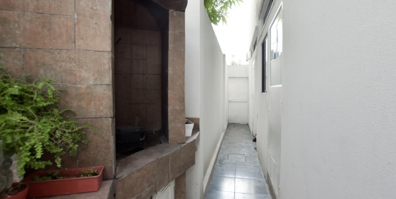 Casa en venta en urbanización Bouganville GeoBienes - Casa en venta en Vía Samborondón km 2.5 - Urb. Bouganville - Plusvalia Guayaquil Casas de venta y alquiler Inmobiliaria Ecuador