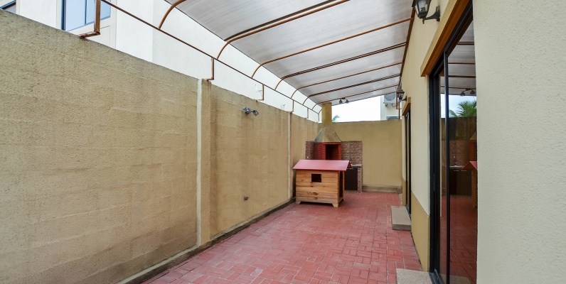 Casa en venta en urbanización Ciudad Celeste sector Vía Samborondón GeoBienes - Casa en venta en urbanización Ciudad Celeste sector Vía Samborondón - Plusvalia Guayaquil Casas de venta y alquiler Inmobiliaria Ecuador