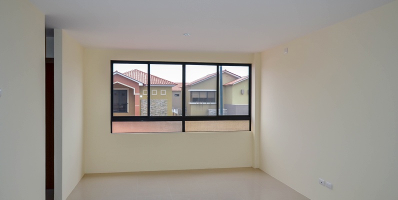 Casa en venta en urbanización Ciudad Celeste sector Vía Samborondón GeoBienes - Casa en venta en Urbanización Ciudad Celeste sector Vía Samborondón - Plusvalia Guayaquil Casas de venta y alquiler Inmobiliaria Ecuador