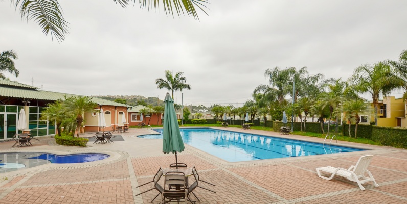 Casa en venta en urbanización La Joya sector Vía a Daule GeoBienes - Casa en venta en urbanización La Joya sector Vía a Daule - Plusvalia Guayaquil Casas de venta y alquiler Inmobiliaria Ecuador