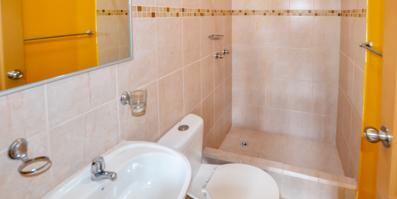 Casa en venta en Urbanización Milán sector Vía Salitre - Samborondón GeoBienes - Casa en venta en Urbanización Milán sector Vía Salitre - Samborondón - Plusvalia Guayaquil Casas de venta y alquiler Inmobiliaria Ecuador