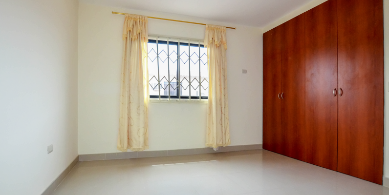 Casa en venta en Urbanización Milán sector Vía Salitre - Samborondón GeoBienes - Casa en venta en Urbanización Milán sector Vía Salitre - Samborondón - Plusvalia Guayaquil Casas de venta y alquiler Inmobiliaria Ecuador