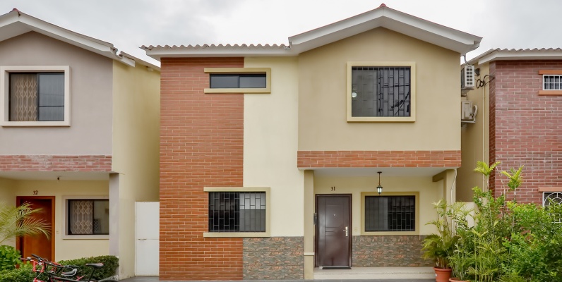 Casa en venta en urbanización Milann sector Vía Salitre - Samborondón GeoBienes - Casa en venta en urbanización Milann sector Vía Salitre - Samborondón - Plusvalia Guayaquil Casas de venta y alquiler Inmobiliaria Ecuador