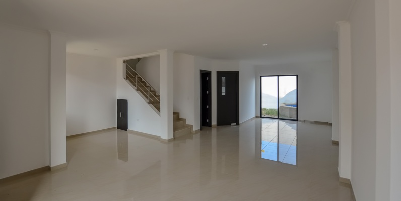 Casa en venta en urbanización Napoli sector vía a Samborondón GeoBienes - Casa en venta en urbanización Napoli vía a Samborondón - Plusvalia Guayaquil Casas de venta y alquiler Inmobiliaria Ecuador