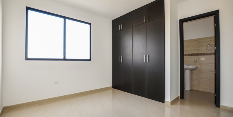 Casa en venta en urbanización Napoli sector vía a Samborondón GeoBienes - Casa en venta en urbanización Napoli vía a Samborondón - Plusvalia Guayaquil Casas de venta y alquiler Inmobiliaria Ecuador