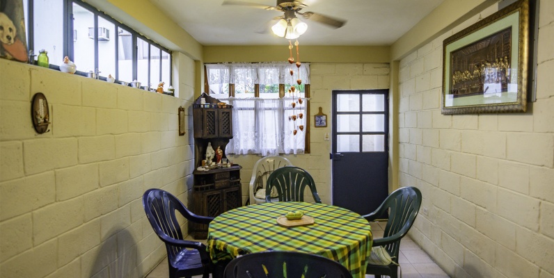 Casa en venta en urbanización Puerto Azul, Vía a la Costa GeoBienes - Casa en venta en urbanización Puerto Azul, Vía a la Costa - Plusvalia Guayaquil Casas de venta y alquiler Inmobiliaria Ecuador