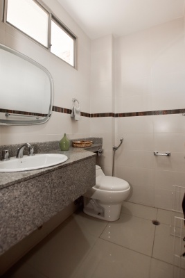 Casa en venta en urbanización San Sebastián GeoBienes - Casa en venta en urbanización San Sebastián - Plusvalia Guayaquil Casas de venta y alquiler Inmobiliaria Ecuador