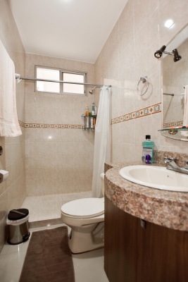 Casa en venta en urbanización San Sebastián GeoBienes - Casa en venta en urbanización San Sebastián - Plusvalia Guayaquil Casas de venta y alquiler Inmobiliaria Ecuador