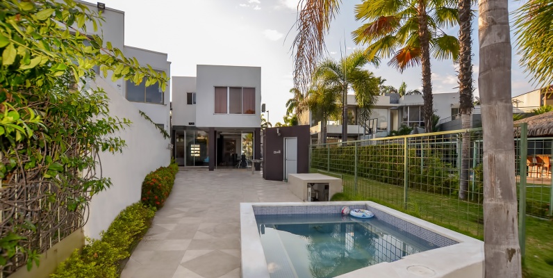 Casa en venta en Urbanización Terrasol sector Vía a Samborondón GeoBienes - Casa en venta en Urbanización Terrasol Vía a Samborondón - Plusvalia Guayaquil Casas de venta y alquiler Inmobiliaria Ecuador