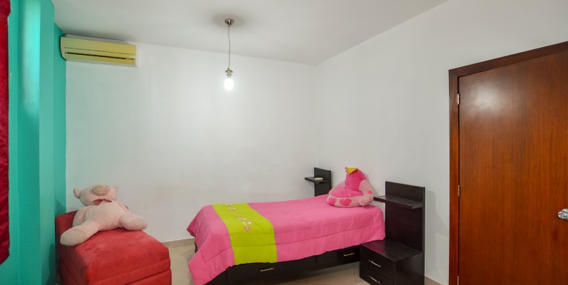 Casa en venta en Urbanización Terrasol sector Vía a Samborondón GeoBienes - Casa en venta en Urbanización Terrasol Vía a Samborondón - Plusvalia Guayaquil Casas de venta y alquiler Inmobiliaria Ecuador