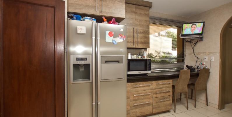 Casa en venta en urbanización Villa Nueva GeoBienes - Casa en venta en urbanización Villa Nueva - Plusvalia Guayaquil Casas de venta y alquiler Inmobiliaria Ecuador