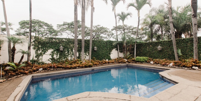 Casa en venta en Urbanización Vista al Parque, Samborondón GeoBienes - Casa en venta en Samborondón - Plusvalia Guayaquil Casas de venta y alquiler Inmobiliaria Ecuador