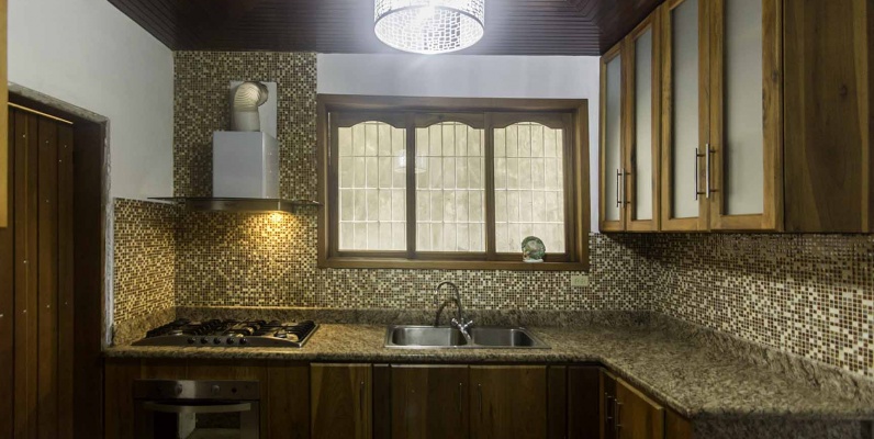 Casa en Venta en Urdenor I, Norte de Guayaquil GeoBienes - Casa en Venta en Urdenor I, Norte de Guayaquil - Plusvalia Guayaquil Casas de venta y alquiler Inmobiliaria Ecuador