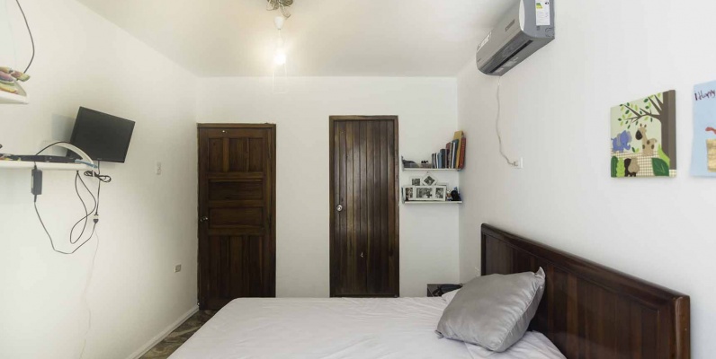Casa en Venta en Urdenor I, Norte de Guayaquil GeoBienes - Casa en Venta en Urdenor I, Norte de Guayaquil - Plusvalia Guayaquil Casas de venta y alquiler Inmobiliaria Ecuador