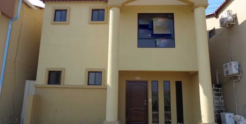 Casa en Venta en Villa Club, Etapa Iris GeoBienes - Casa en Venta en Villa Club, Etapa Iris - Plusvalia Guayaquil Casas de venta y alquiler Inmobiliaria Ecuador