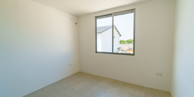 Casa en venta por estrenar con excelentes acabados en Urbanizacion Amalfi, Km 5.5 Vía la Aurora Salitre GeoBienes - Casa en venta por estrenar con excelentes acabados en Urbanizacion Amalfi, Km 5.5 Vía la Aurora Salitre - Plusvalia Guayaquil Casas de venta y alquiler Inmobiliaria Ecuador