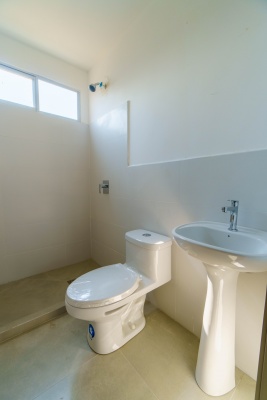 Casa en venta por estrenar con excelentes acabados en Urbanización Amalfi, Vía la Aurora Km 5.5 GeoBienes - Casa en venta por estrenar con excelentes acabados en Urbanización Amalfi, Vía la Aurora Km 5.5 - Plusvalia Guayaquil Casas de venta y alquiler Inmobiliaria Ecuador