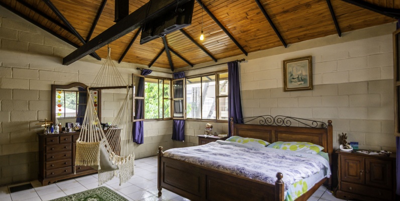 Casa en venta Puerto Azul, Vía a la Costa GeoBienes - Casa en venta en urbanización Puerto Azul, Vía a la Costa - Plusvalia Guayaquil Casas de venta y alquiler Inmobiliaria Ecuador