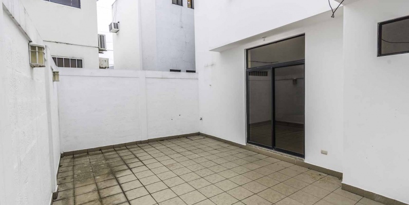 Casa en venta Puerto Azul , Vía a la Costa GeoBienes - Casa en venta Puerto Azul , Vía a la Costa - Plusvalia Guayaquil Casas de venta y alquiler Inmobiliaria Ecuador