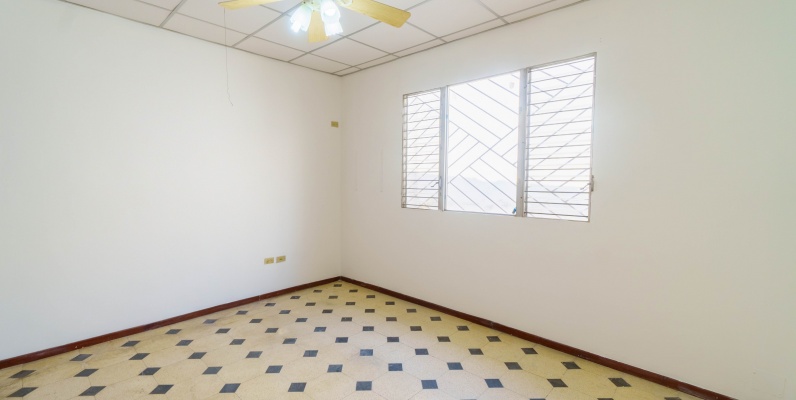 Casa en venta ubicada en Cdla. Ferroviaria, Guayaquil GeoBienes - Casa en venta ubicada en Cdla. Ferroviaria, Guayaquil - Plusvalia Guayaquil Casas de venta y alquiler Inmobiliaria Ecuador