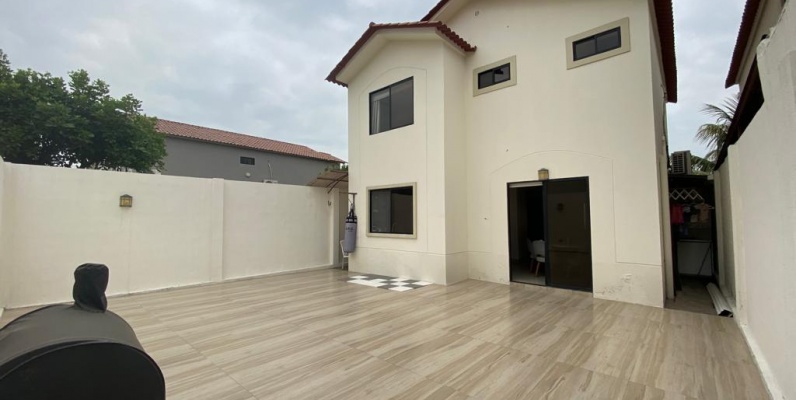 GeoBienes - Casa en venta ubicada en Ciudad Celeste, Etapa La Ria - Plusvalia Guayaquil Casas de venta y alquiler Inmobiliaria Ecuador