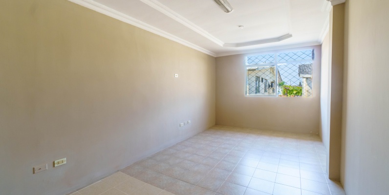 Casa en venta ubicada en conjunto cerrado en Urdesa, Norte de Guayaquil GeoBienes - Casa en venta ubicada en conjunto cerrado en Urdesa, Norte de Guayaquil - Plusvalia Guayaquil Casas de venta y alquiler Inmobiliaria Ecuador