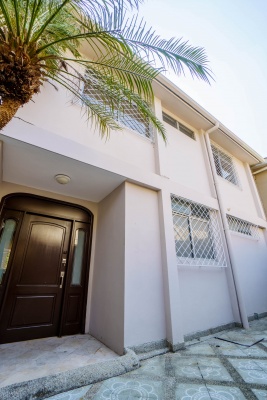 Casa en venta ubicada en conjunto cerrado en Urdesa, Norte de Guayaquil GeoBienes - Casa en venta ubicada en conjunto cerrado en Urdesa, Norte de Guayaquil - Plusvalia Guayaquil Casas de venta y alquiler Inmobiliaria Ecuador