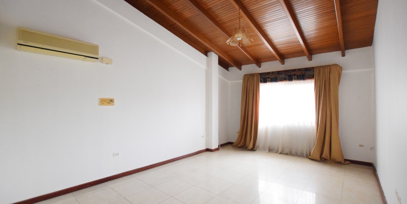 Casa en venta ubicada en Olivos I, Ceibos, Norte de Guayaquil GeoBienes - Casa en venta ubicada en Olivos I, Ceibos, Norte de Guayaquil - Plusvalia Guayaquil Casas de venta y alquiler Inmobiliaria Ecuador