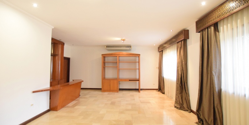 Casa en venta ubicada en Olivos I, Ceibos, Norte de Guayaquil GeoBienes - Casa en alquiler ubicada en Olivos I, Ceibos, Norte de Guayaquil - Plusvalia Guayaquil Casas de venta y alquiler Inmobiliaria Ecuador