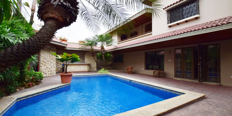 Casa en venta ubicada en Olivos I, Ceibos, Norte de Guayaquil GeoBienes - Casa en alquiler ubicada en Olivos I, Ceibos, Norte de Guayaquil - Plusvalia Guayaquil Casas de venta y alquiler Inmobiliaria Ecuador