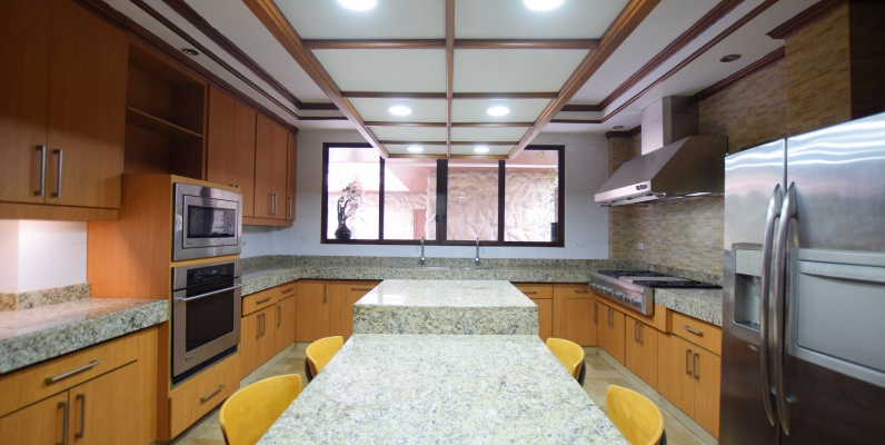Casa en venta ubicada en Olivos I, Ceibos, Norte de Guayaquil GeoBienes - Casa en venta ubicada en Olivos I, Ceibos, Norte de Guayaquil - Plusvalia Guayaquil Casas de venta y alquiler Inmobiliaria Ecuador